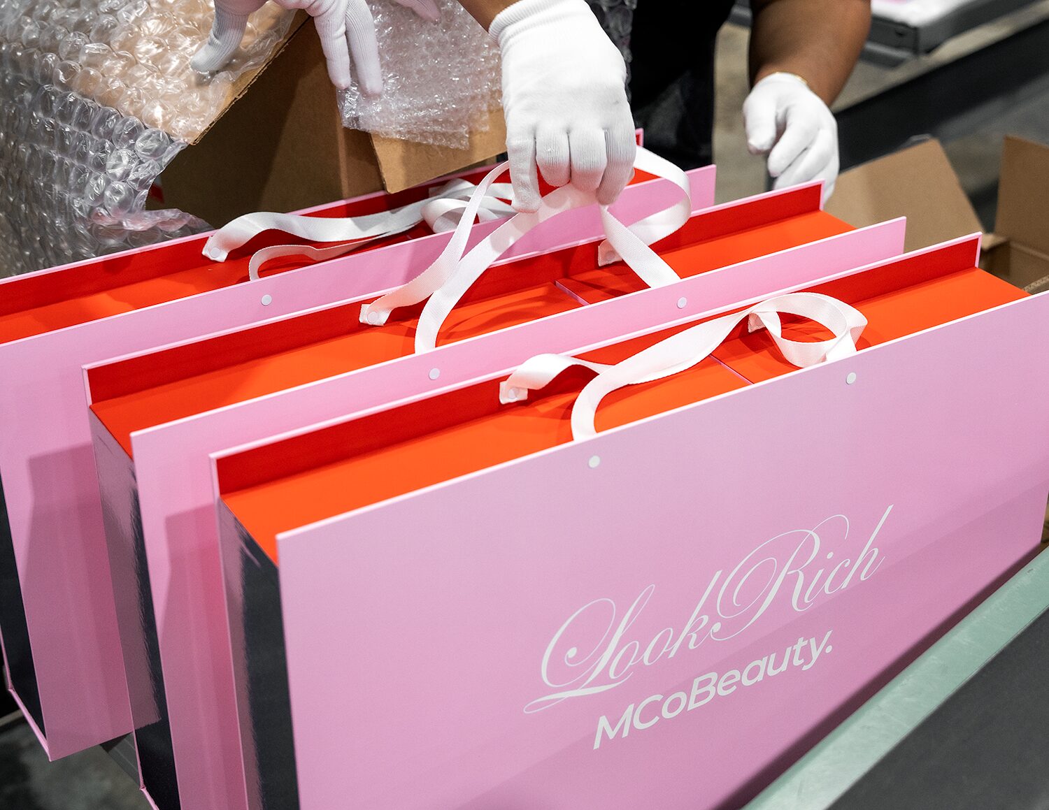 MCoBeauty Luxe packaging fulfillment